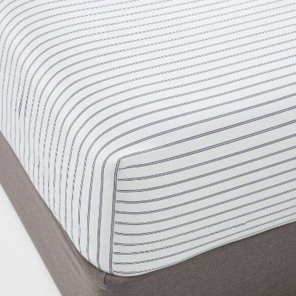 Open Box - Threshold - California King 400 Thread Count Performance Fitte Navy - Picture 1 of 3